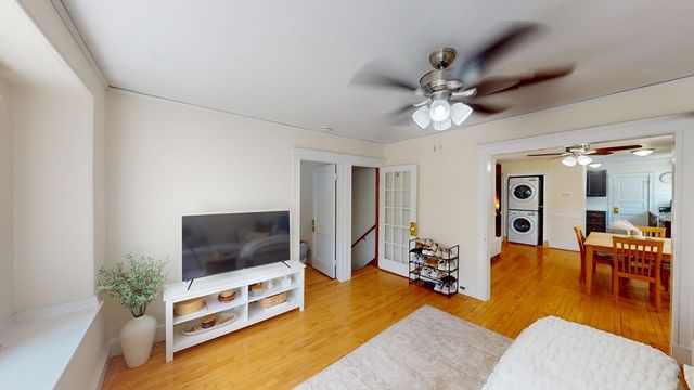 99 Bennett 2, Boston, MA 02135