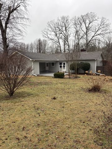 359 Timberline Dr, Smithville, TN 37166