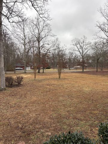 359 Timberline Dr, Smithville, TN 37166