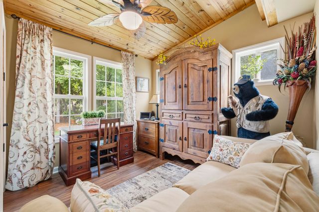 1319 Carolina Wren Ln., Murrells Inlet, SC 29576