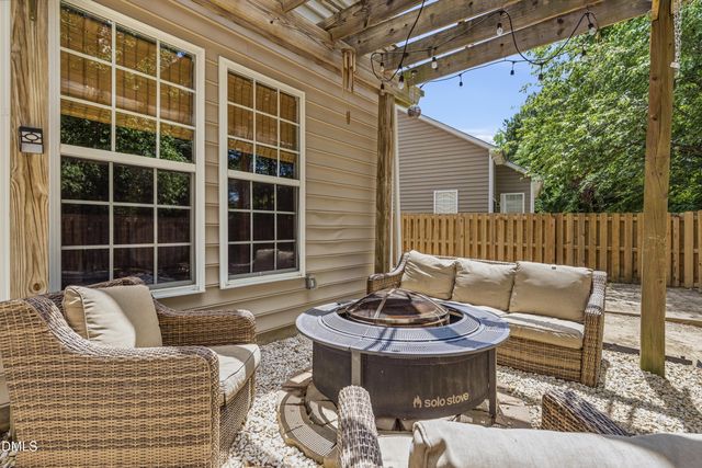 644 Ashbrittle Drive, Rolesville, NC 27571