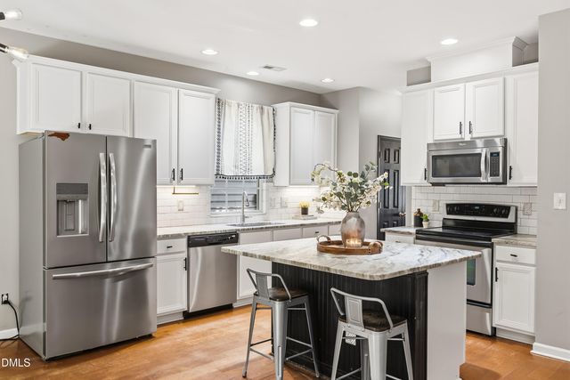 644 Ashbrittle Drive, Rolesville, NC 27571