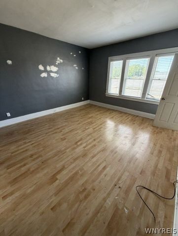 665 S. Ogden St. Street South, Buffalo, NY 14206