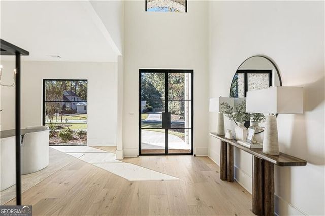 141 North Trace, Alpharetta, GA 30009