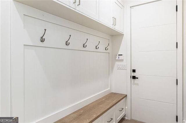 141 North Trace, Alpharetta, GA 30009