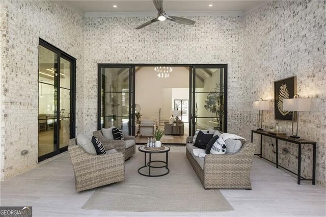 141 North Trace, Alpharetta, GA 30009