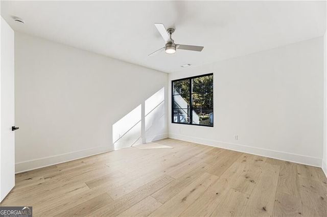 141 North Trace, Alpharetta, GA 30009