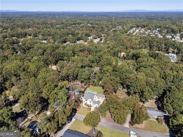 141 North Trace, Alpharetta, GA 30009