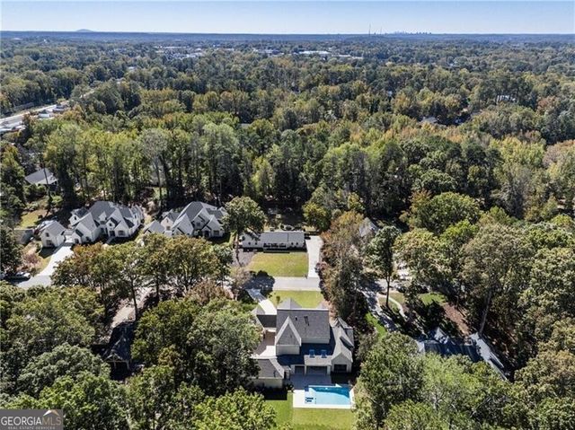 141 North Trace, Alpharetta, GA 30009