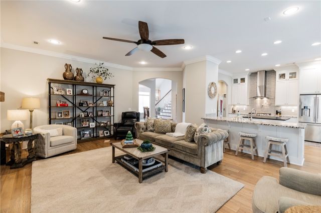 2709 S 21st Street, Rogers, AR 72758