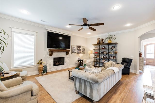 2709 S 21st Street, Rogers, AR 72758