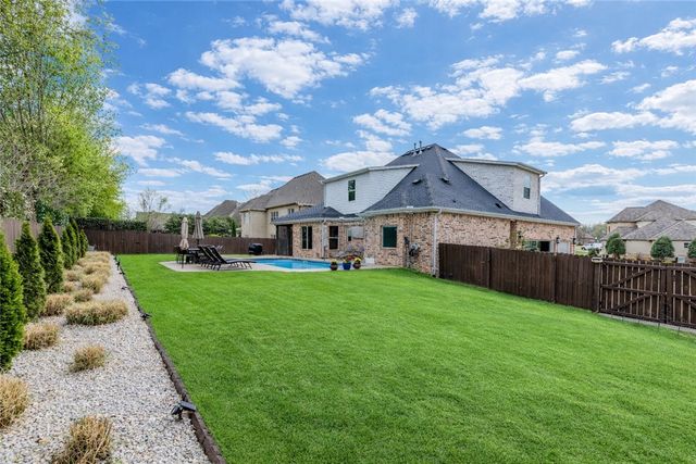 2709 S 21st Street, Rogers, AR 72758