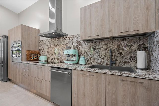 4334 MARCOTT CIRCLE, Sarasota, FL 34233