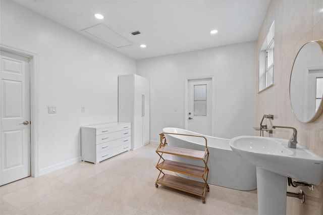 4334 MARCOTT CIRCLE, Sarasota, FL 34233