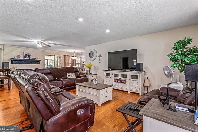 4393 Housworth Drive, Lithonia, GA 30038