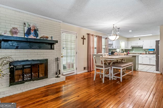 4393 Housworth Drive, Lithonia, GA 30038