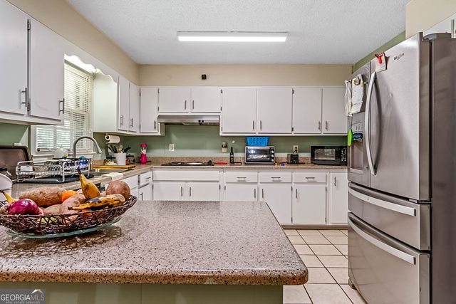 4393 Housworth Drive, Lithonia, GA 30038