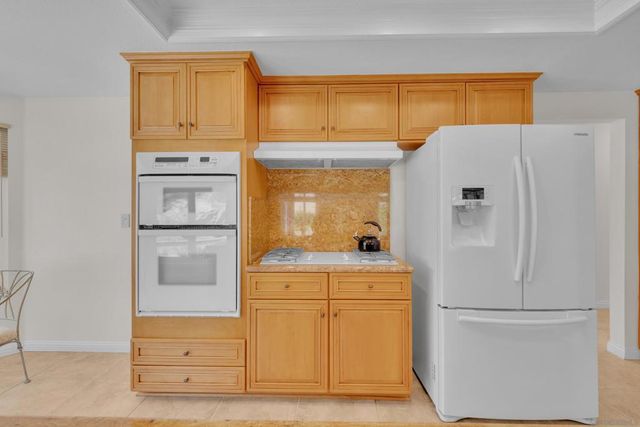 17872 Azucar Way, San Diego, CA 92127