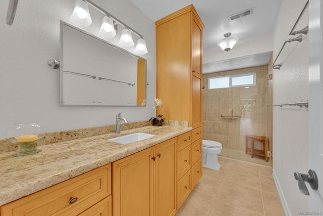 17872 Azucar Way, San Diego, CA 92127