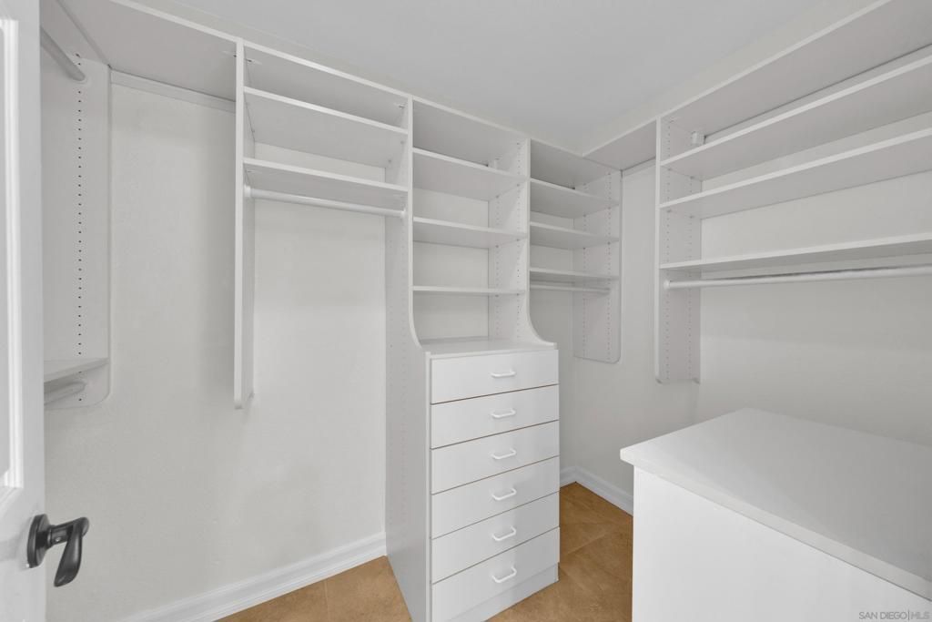 Image 27 of property listing at 17872 Azucar Way, San Diego, CA 92127