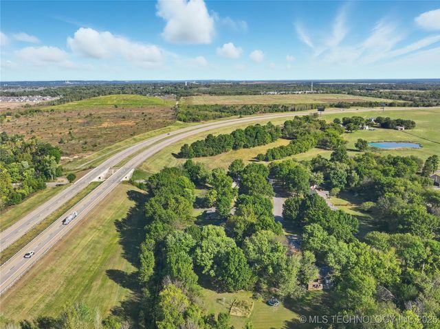 6136 S 219th East Avenue, Broken Arrow, OK 74014