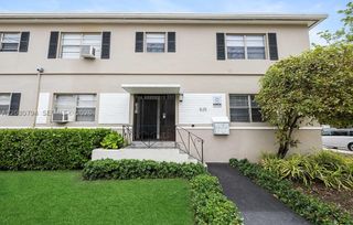 821 SW 5th St 1, Miami, FL 33130