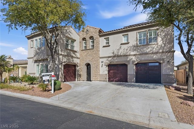 8226 Mount Logan Court, Las Vegas, NV 89131