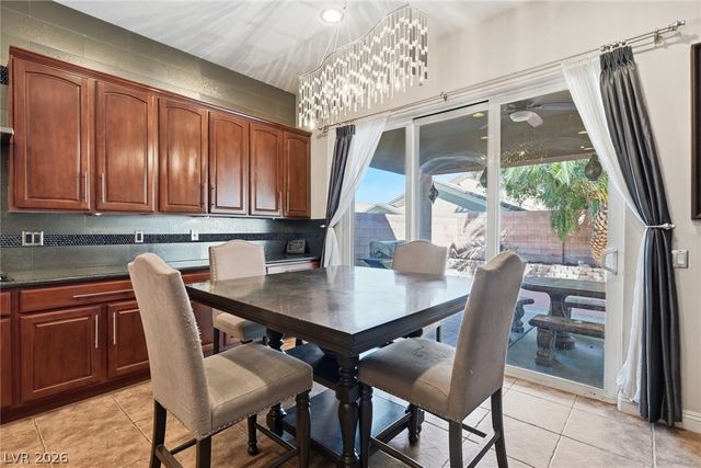 8226 Mount Logan Court, Las Vegas, NV 89131