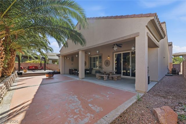 8226 Mount Logan Court, Las Vegas, NV 89131