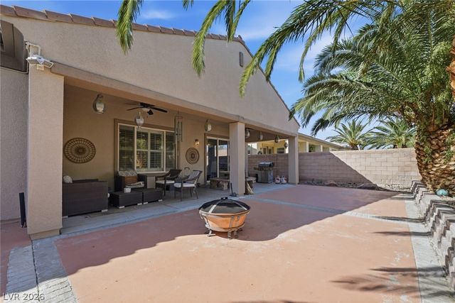 8226 Mount Logan Court, Las Vegas, NV 89131