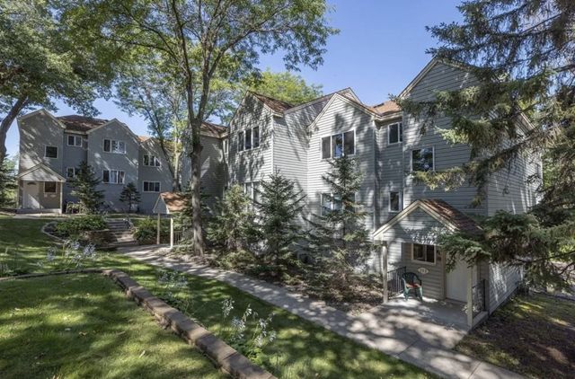 353 Belvidere Street E 353B, Saint Paul, MN 55107