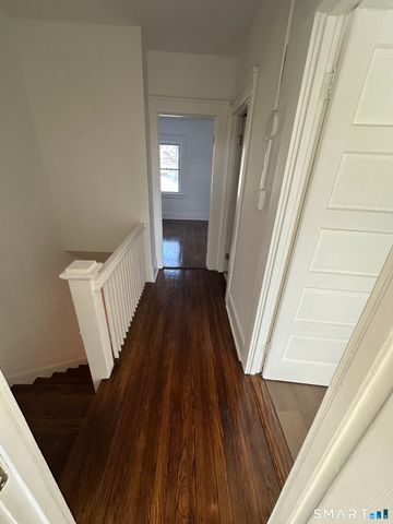 52 Oak Street, Waterbury, CT 06704