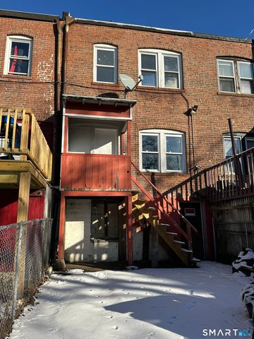 52 Oak Street, Waterbury, CT 06704