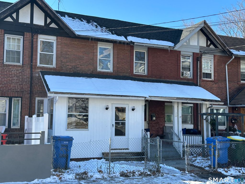 52 Oak Street, Waterbury, CT 06704