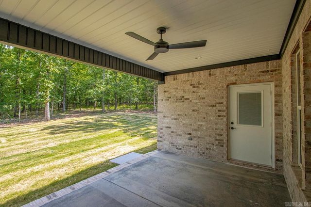 1104 Dowden Lane, Jacksonville, AR 72076