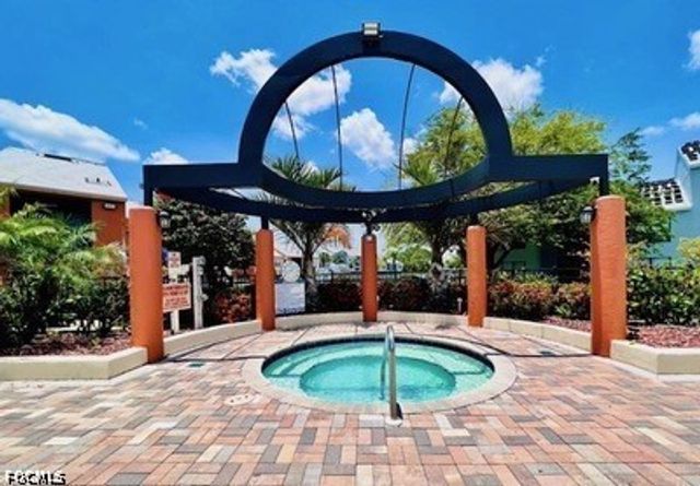 13545 Eagle Ridge DR 826, Fort Myers, FL 33912