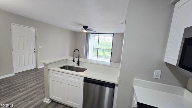 13545 Eagle Ridge DR 826, Fort Myers, FL 33912