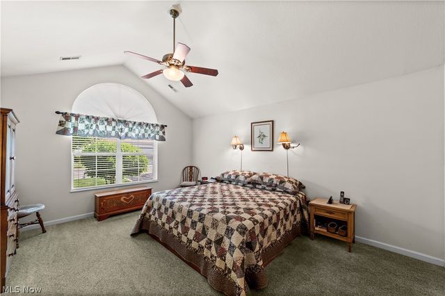 5304 Sundance Way, Brunswick Hills, OH 44212