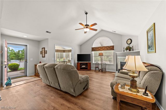 5304 Sundance Way, Brunswick Hills, OH 44212