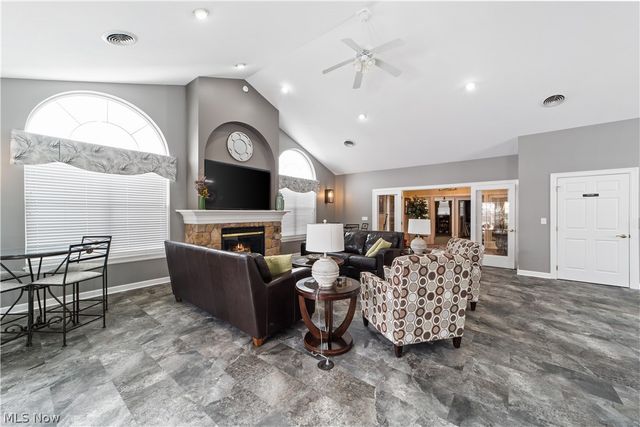 5304 Sundance Way, Brunswick Hills, OH 44212