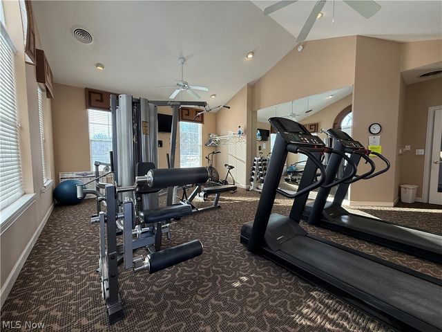 5304 Sundance Way, Brunswick Hills, OH 44212