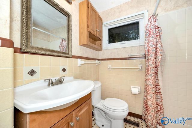 109 Wingate Avenue, Huntsville, AL 35801