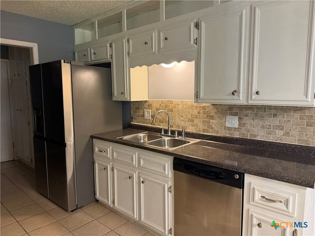 1404 E Vardeman Avenue, Killeen, TX 76541