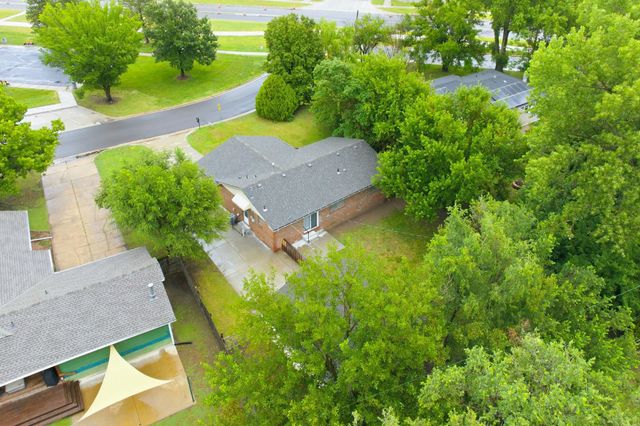 4309 N Gunnison, Wichita, KS 67220