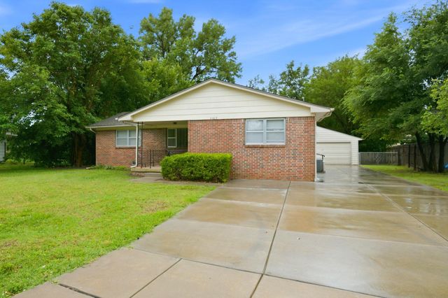 4309 N Gunnison, Wichita, KS 67220