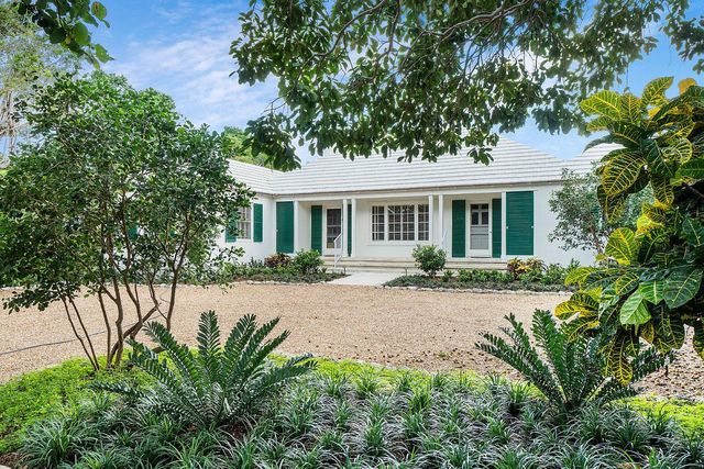 1008 N Ocean Boulevard, Gulf Stream, FL 33483