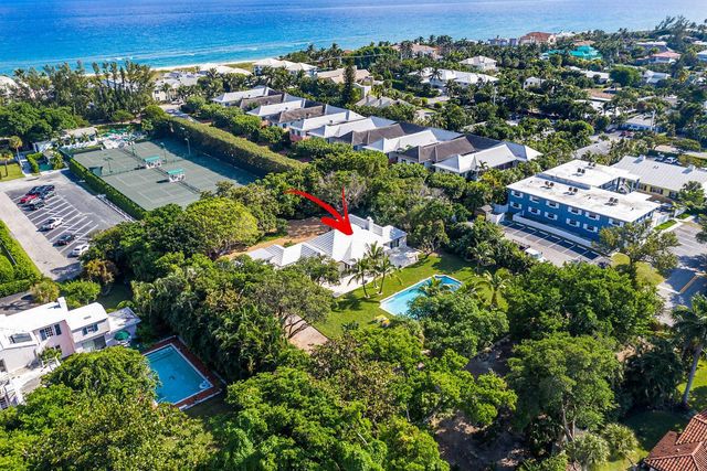 1008 N Ocean Boulevard, Gulf Stream, FL 33483