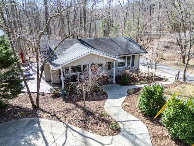 15 Lonesome Pine Road, Murphy, NC 28906