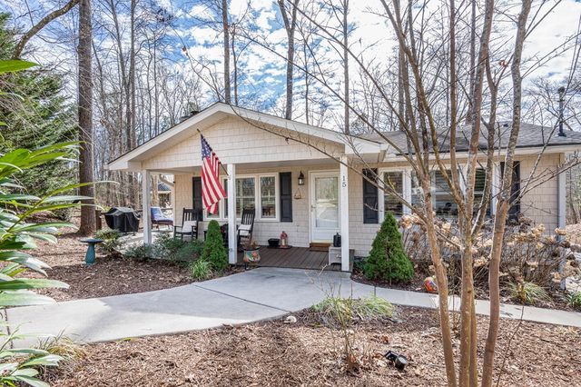 15 Lonesome Pine Road, Murphy, NC 28906