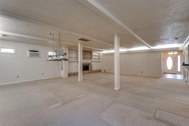 1107 Pear Tree Lane, Houston, TX 77073